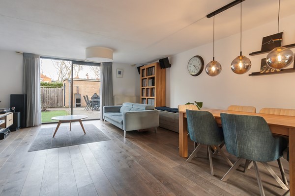 Medium property photo - Burgemeester Beelaertspark 247, 3319 AS Dordrecht